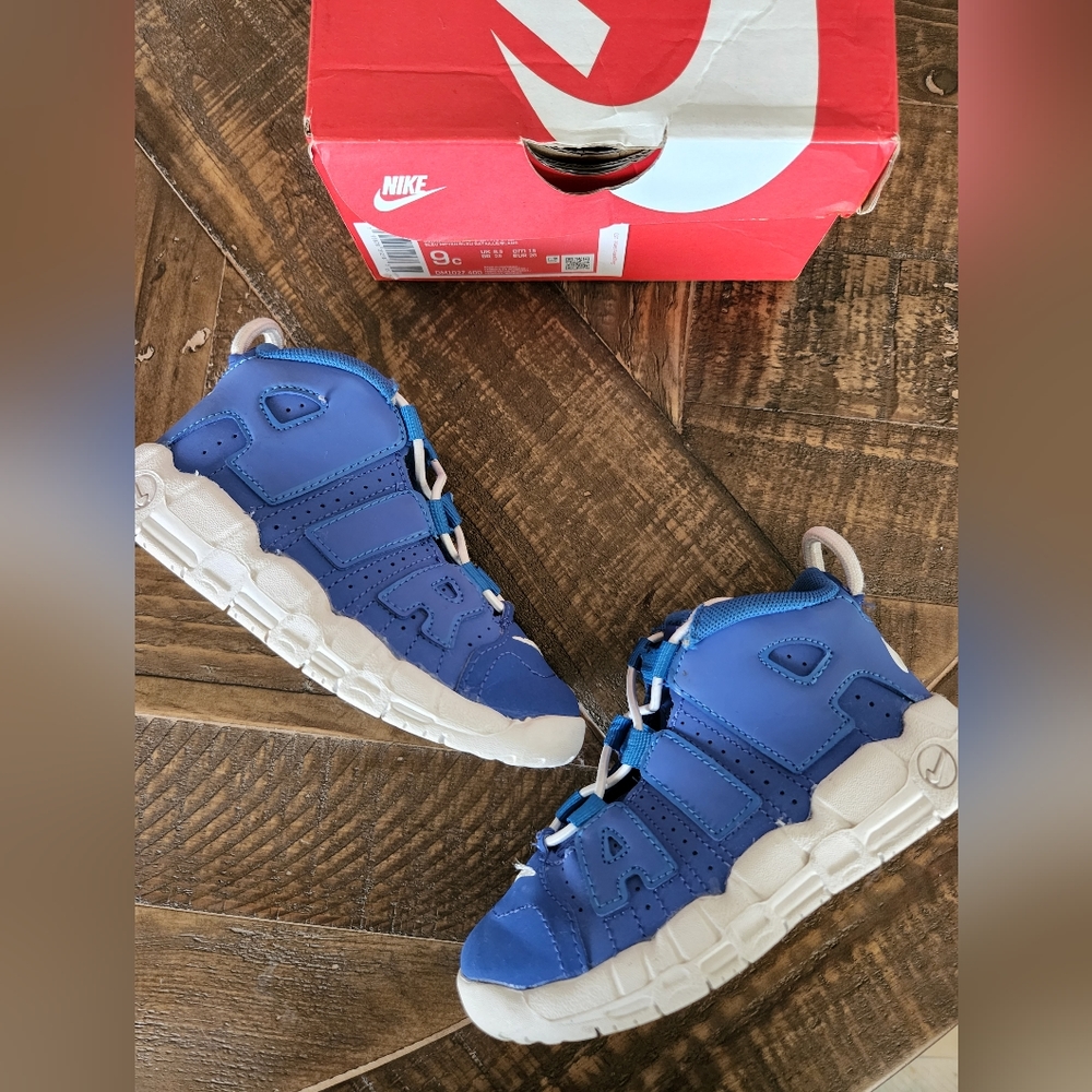 Nike Air More Uptempo